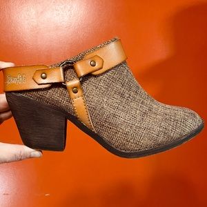 15 - Blowfish Sangria Mules EUC Sz 8.5